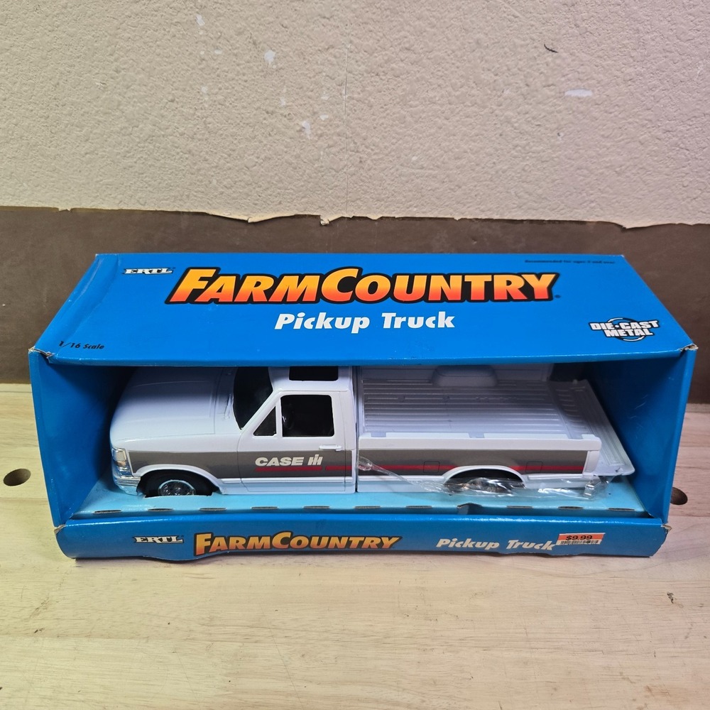 Vintage ERTL Ford Case IH Implement Pickup Truck 1/16 1994 Farm Country NEW